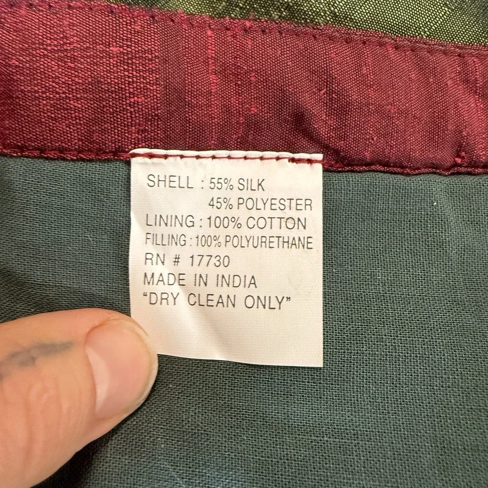 Vintage quilted Silk Tree Skirt Christmas Holiday Red Green Sheen
